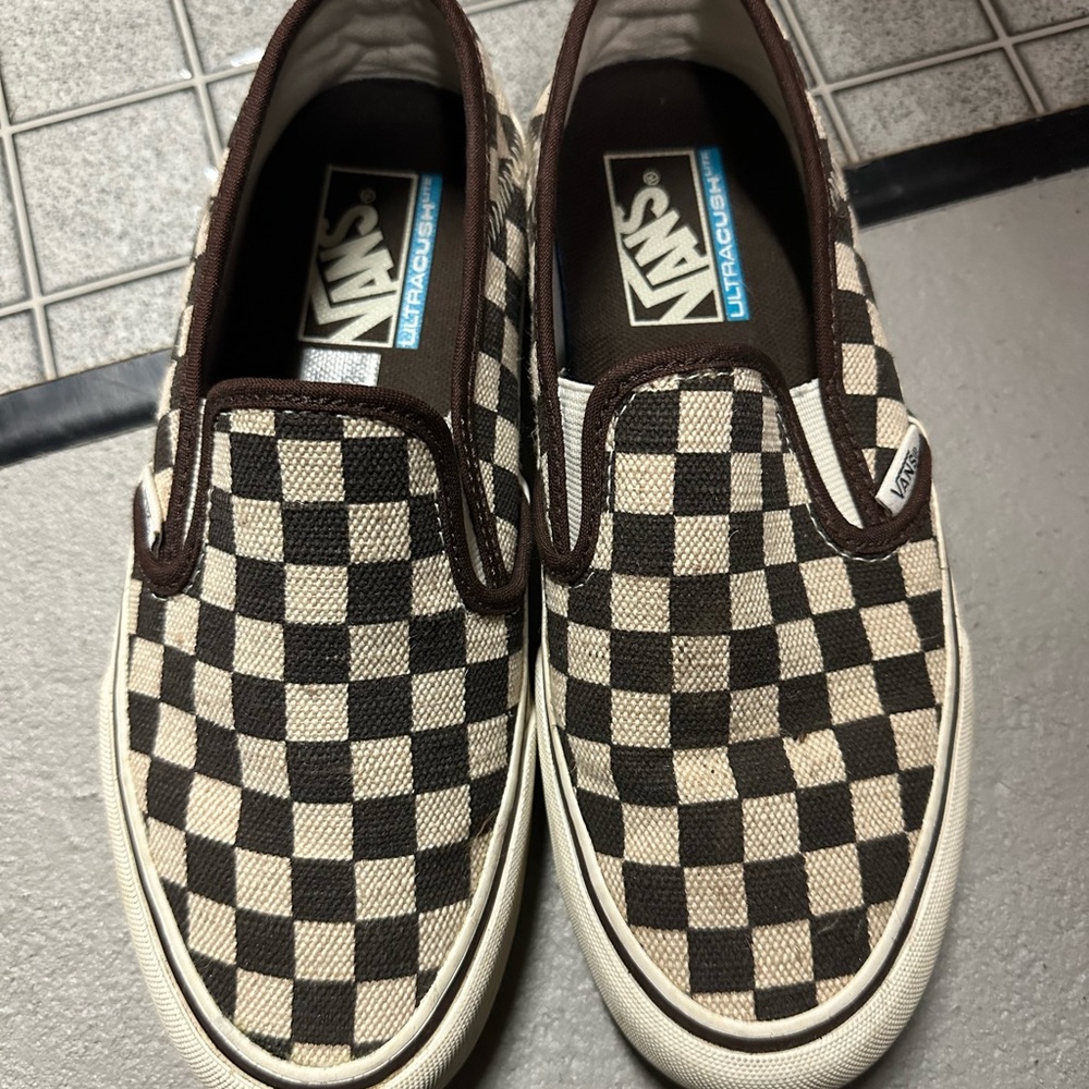 VANS CHECKBOARD SLIP ON